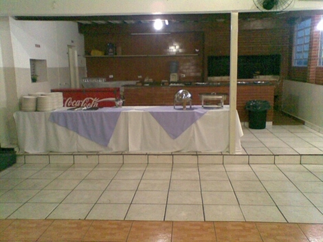 Buffet de churrasco na Vila Mascote