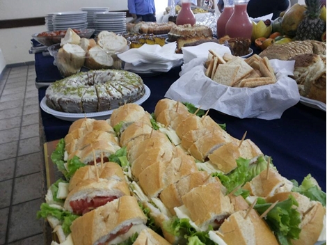 buffet de coffee break do aeroporto