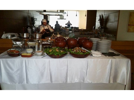 buffet de feijoada na zona leste